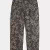 Blugi Baggy Painter Camo Skater Blugi Baggy Painter Camo Skater