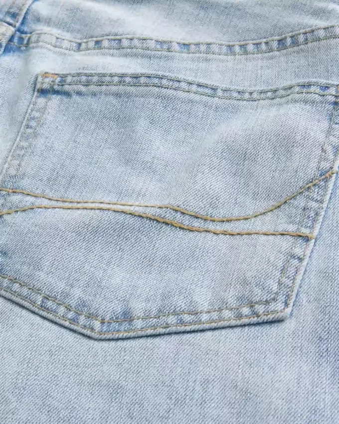 Blugi bootcut cu spălare ușoară Blugi bootcut cu spălare ușoară