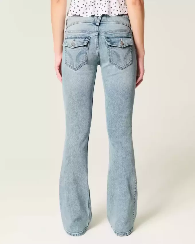 Blugi bootcut cu talie joasă Blugi bootcut cu talie joasă
