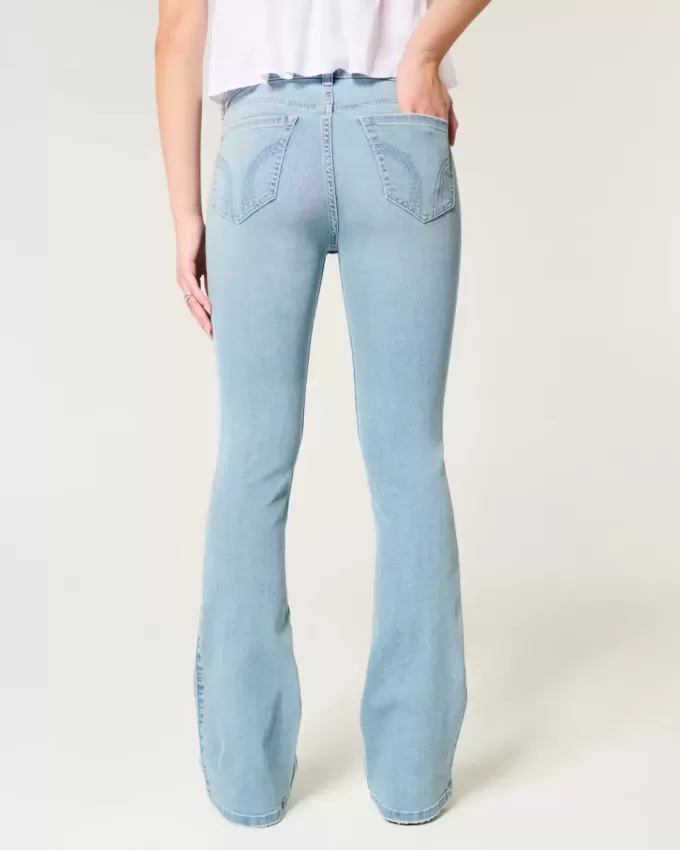 Blugi bootcut cu talie medie, cu spalare usoara Blugi bootcut cu talie medie, cu spalare usoara
