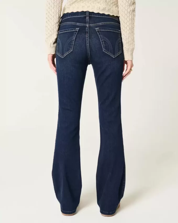 Blugi bootcut cu talie medie, spalat la culoare inchisa Blugi bootcut cu talie medie, spalat la culoare inchisa