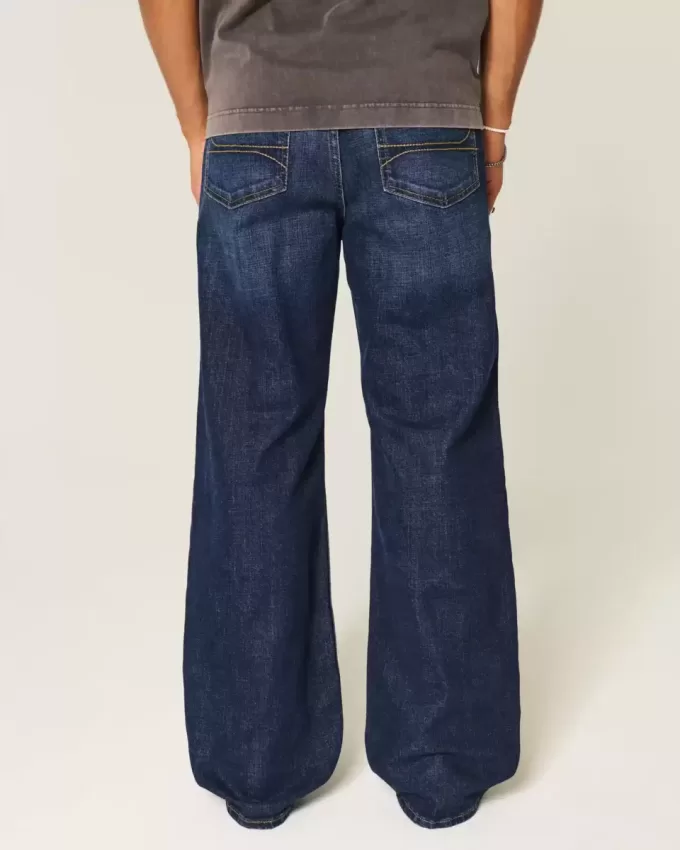 Blugi bootcut largi la culoare închisă Blugi bootcut largi la culoare închisă