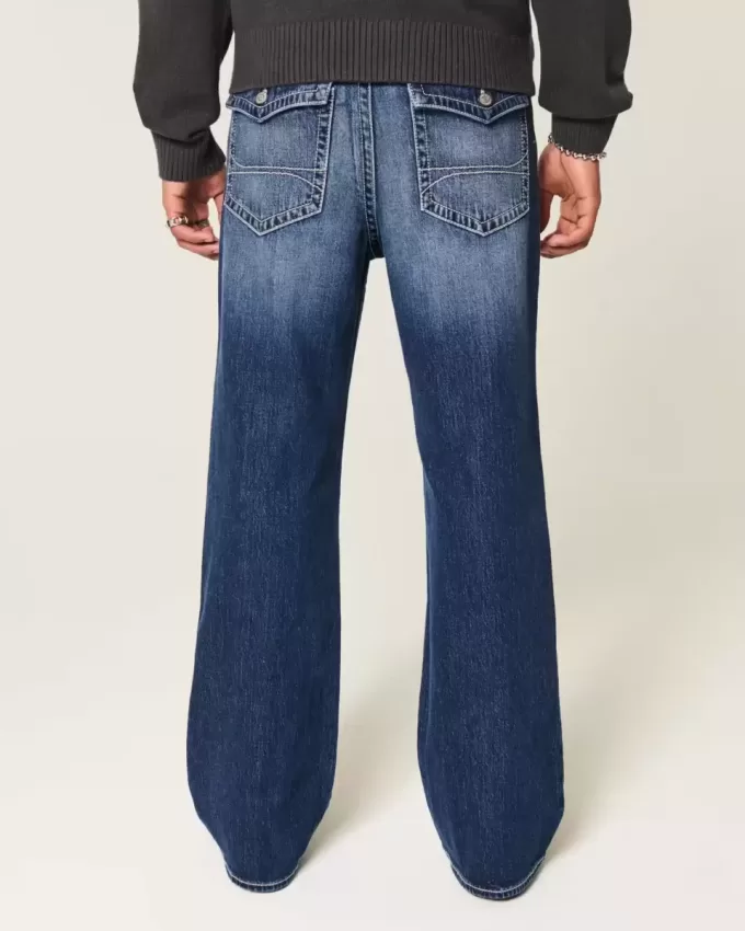 Blugi bootcut largi la culoare închisă Blugi bootcut largi la culoare închisă