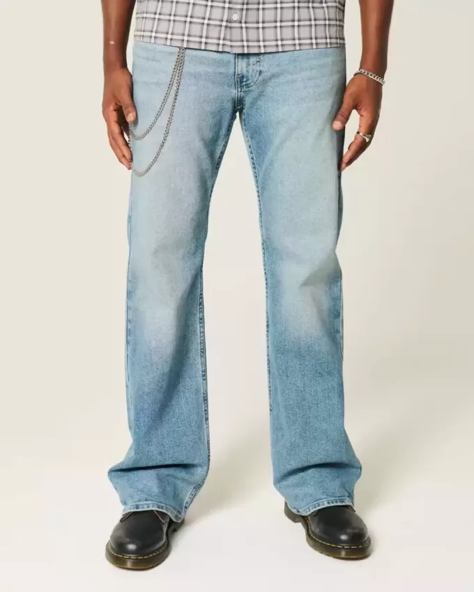 Blugi bootcut relaxați cu spălare medie Blugi bootcut relaxați cu spălare medie