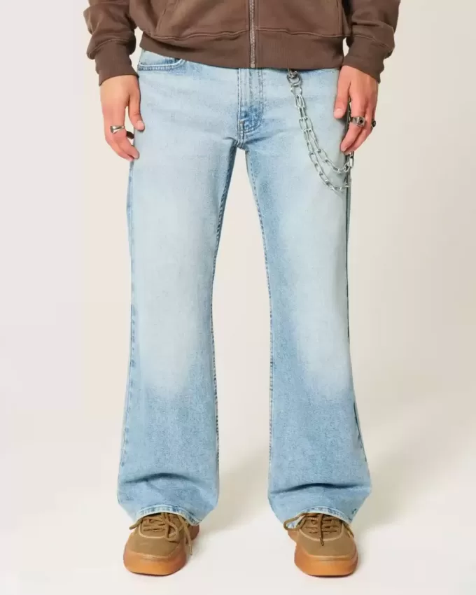 Blugi bootcut relaxați cu spălare ușoară Blugi bootcut relaxați cu spălare ușoară