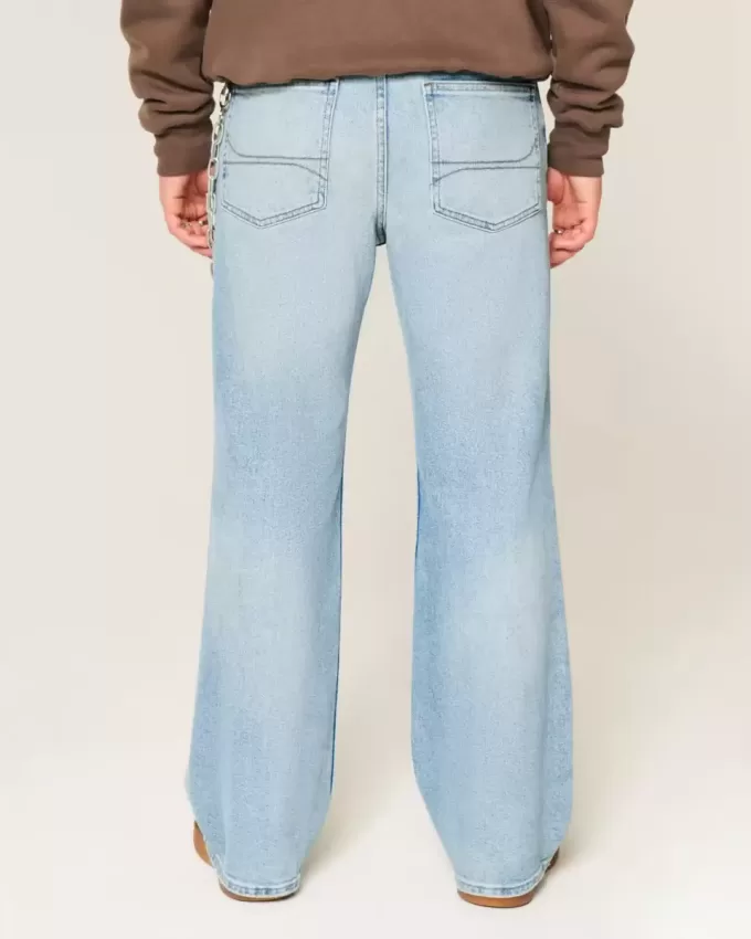 Blugi bootcut relaxați cu spălare ușoară Blugi bootcut relaxați cu spălare ușoară