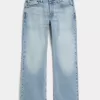 Blugi bootcut relaxați cu spălare ușoară Blugi bootcut relaxați cu spălare ușoară