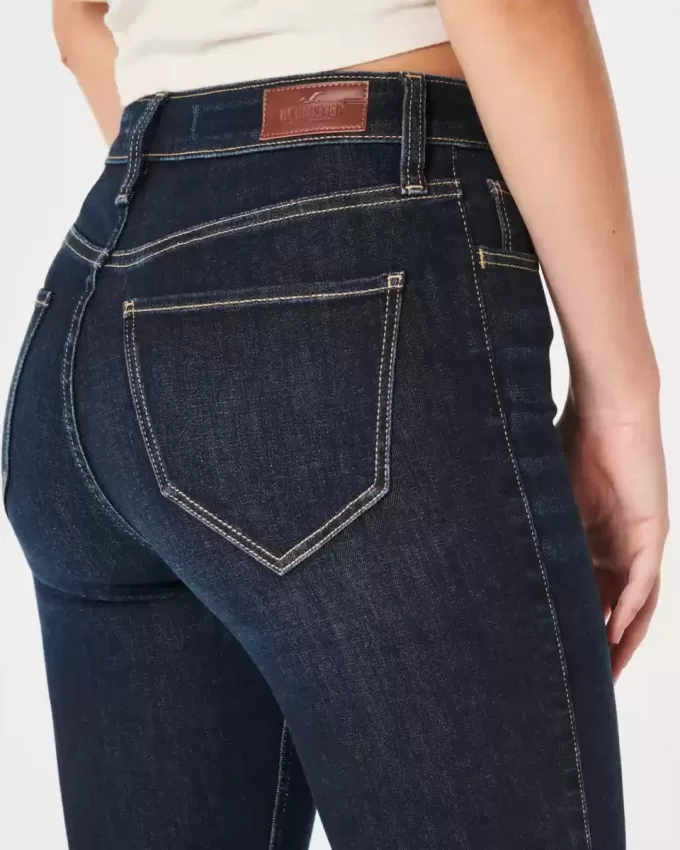 Blugi evazați, cu talie înaltă, de culoare închisă Blugi evazați, cu talie înaltă, de culoare închisă
