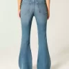 Blugi flare cu talie mare cu spalare medie Blugi flare cu talie mare cu spalare medie