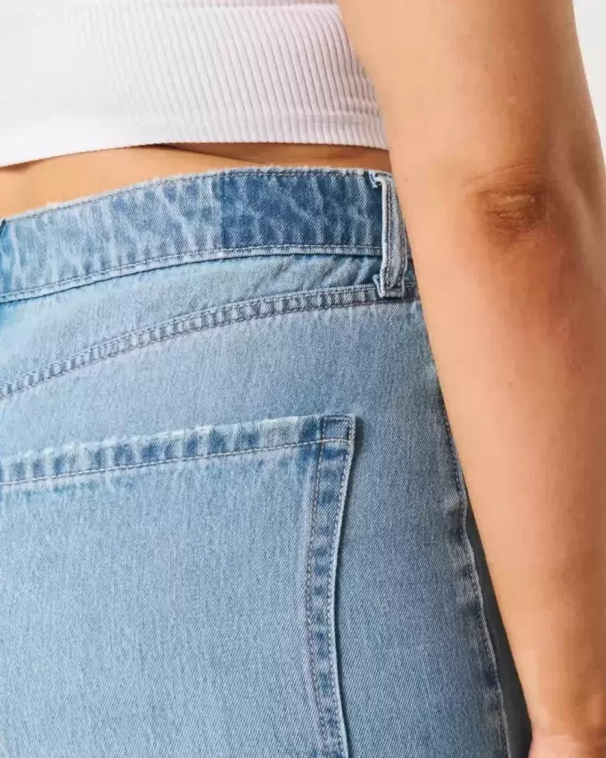 Blugi largi cu spalare medie cu talie ultra înaltă