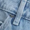 Blugi largi, cu talie joasă, spălate ușoare, fundite cu împânzire Blugi largi, cu talie joasă, spălate ușoare, fundite cu împânzire