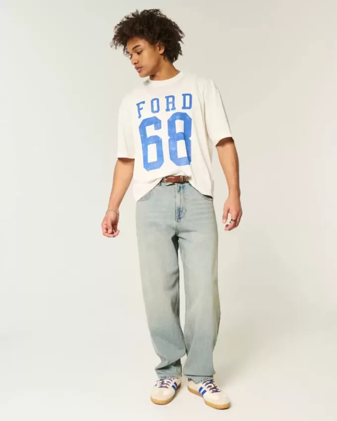 Blugi largi skater cu zaruri brodate cu spalare usoara Blugi largi skater cu zaruri brodate cu spalare usoara