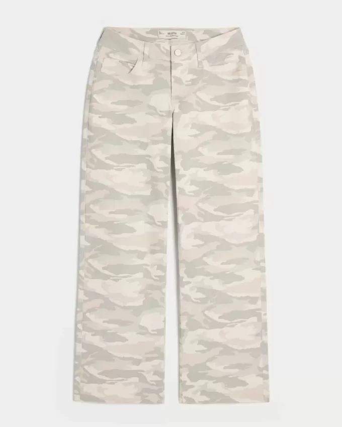Blugi largi Y2K Camo cu talie joasa si curbate Blugi largi Y2K Camo cu talie joasa si curbate