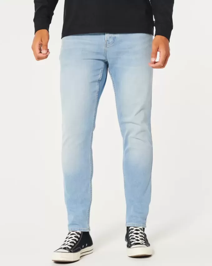 Blugi skinny atletici cu spalare usoara Blugi skinny atletici cu spalare usoara