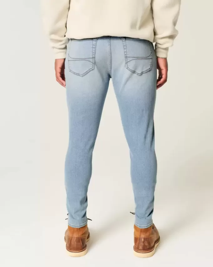 Blugi skinny atletici cu spalare usoara Blugi skinny atletici cu spalare usoara