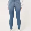 Blugi super skinny, cu talie înaltă, rupte, cu spălare medie Blugi super skinny, cu talie înaltă, rupte, cu spălare medie