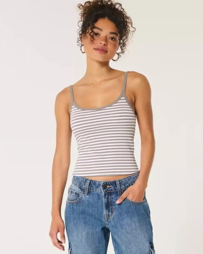 Cami cu scoop cu nervuri Cami cu scoop cu nervuri
