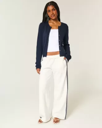 Cardigan cu ochiuri