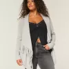 Cardigan ușor cu franjuri fără închidere Cardigan ușor cu franjuri fără închidere