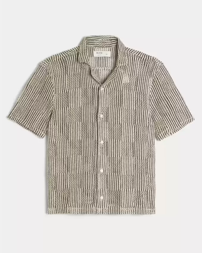Cămașă cu mânecă scurtă în stil croșetat Cămașă cu mânecă scurtă în stil croșetat