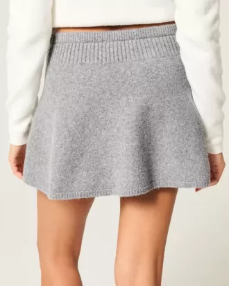 Fusta mini din tricot cu talie mijlocie