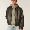Geaca din imitatie de piele Geaca din imitatie de piele