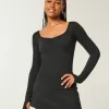 Gilly Hicks Active Recharge Cinch Sweetheart Top Gilly Hicks Active Recharge Cinch Sweetheart Top