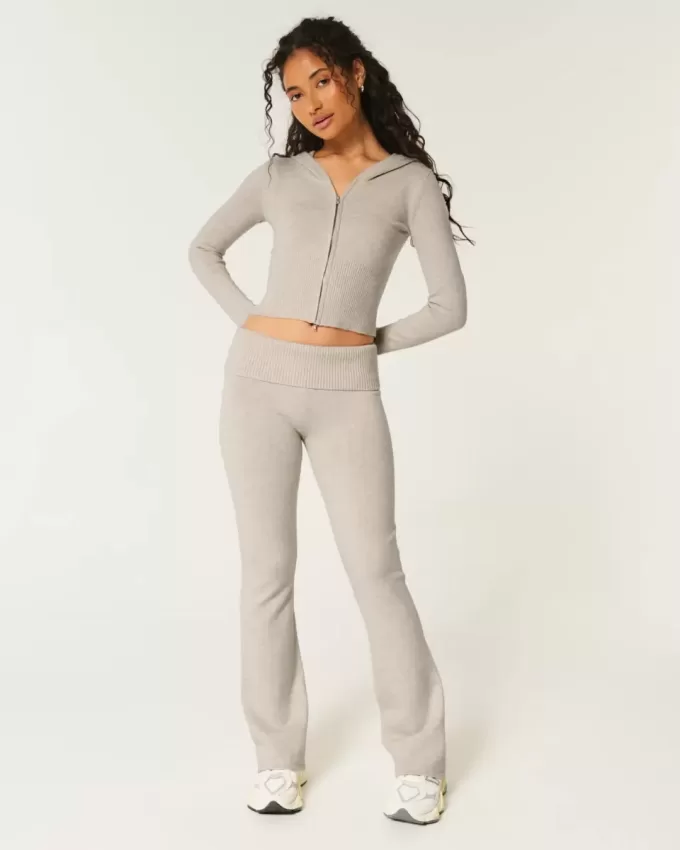 Gilly Hicks, pulover confortabil din tricot, pantaloni cu talie pliabilă Gilly Hicks, pulover confortabil din tricot, pantaloni cu talie pliabilă