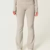Gilly Hicks, pulover confortabil din tricot, pantaloni cu talie pliabilă Gilly Hicks, pulover confortabil din tricot, pantaloni cu talie pliabilă