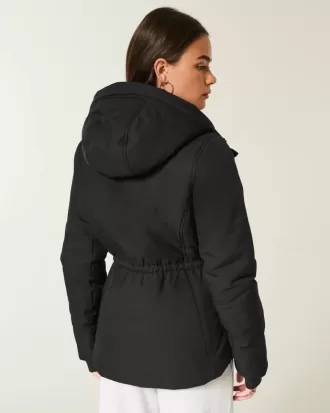 Jachetă pentru orice vreme, căptușită cu blană artificială