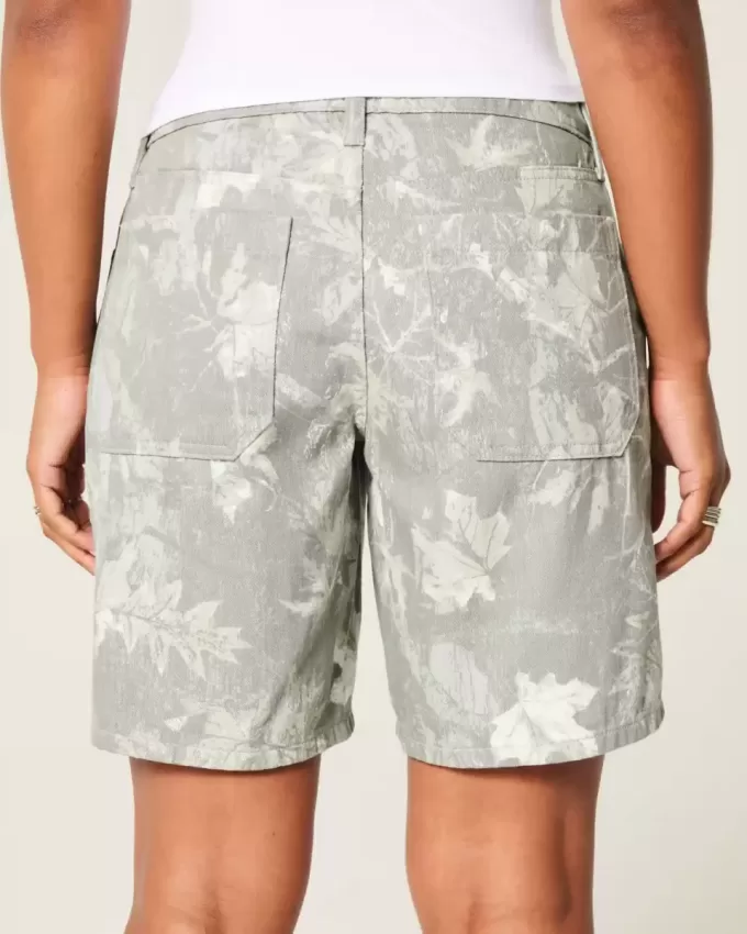Jort baggy Camo cu talie joasa si curbat Jort baggy Camo cu talie joasa si curbat