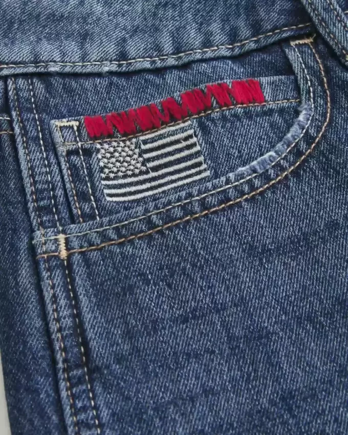 Jort cu talie joasă, spalat întunecat, cu steagul american, baggy Jort Jort cu talie joasă, spalat întunecat, cu steagul american, baggy Jort