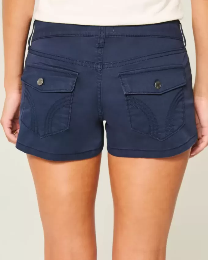 Mini pantaloni scurți bleumarin cu talie foarte joasă Mini pantaloni scurți bleumarin cu talie foarte joasă