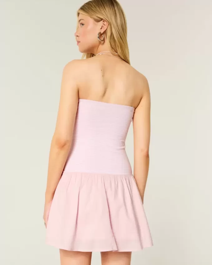 Mini-rochie fără bretele, țesătă din tricot, cu talie căzută Mini-rochie fără bretele, țesătă din tricot, cu talie căzută