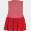 Mini-rochie fără bretele, țesătă din tricot, cu talie căzută Mini-rochie fără bretele, țesătă din tricot, cu talie căzută