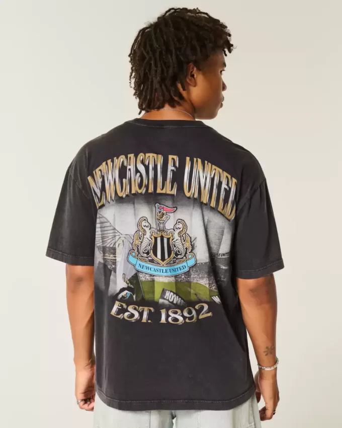 Newcastle United F.C. Tricou grafic Newcastle United F.C. Tricou grafic