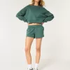 Pachet de hanorac Easy Crew și pantaloni scurți din fleece
