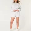 Pachet de hanorac Easy Crew și pantaloni scurți din fleece Pachet de hanorac Easy Crew și pantaloni scurți din fleece
