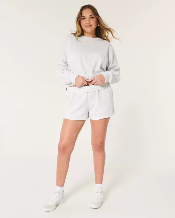 Pachet de hanorac Easy Crew și pantaloni scurți din fleece Pachet de hanorac Easy Crew și pantaloni scurți din fleece