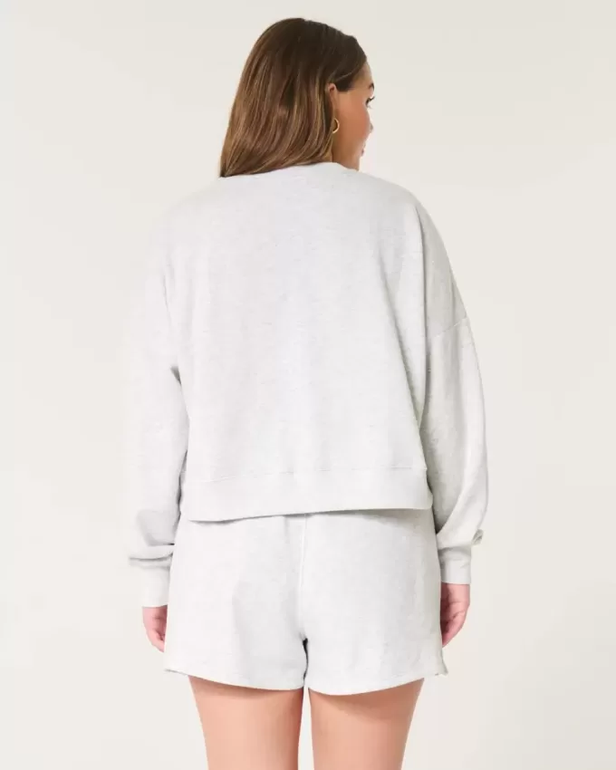 Pachet de hanorac Easy Crew și pantaloni scurți din fleece Pachet de hanorac Easy Crew și pantaloni scurți din fleece