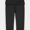 Pantaloni capri cu talie pliabilă Gilly Hicks Active Recharge Pantaloni capri cu talie pliabilă Gilly Hicks Active Recharge