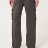 Pantaloni cargo largi, grei Pantaloni cargo largi, grei