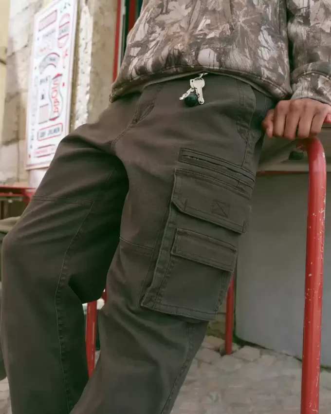 Pantaloni cargo largi, grei Pantaloni cargo largi, grei