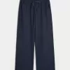Pantaloni cu picioare largi, cu tragere Pantaloni cu picioare largi, cu tragere