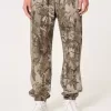 Pantaloni de jogging relaxați din lână cu logo Pantaloni de jogging relaxați din lână cu logo