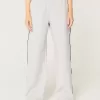 Pantaloni de sport cu căptușeală confortabilă Gilly Hicks Pantaloni de sport cu căptușeală confortabilă Gilly Hicks