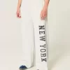 Pantaloni de sport cu picioare largi cu grafic New York Pantaloni de sport cu picioare largi cu grafic New York