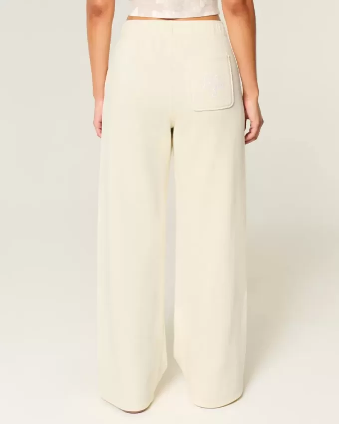 Pantaloni de sport cu picioare largi Love You Graphic Pantaloni de sport cu picioare largi Love You Graphic