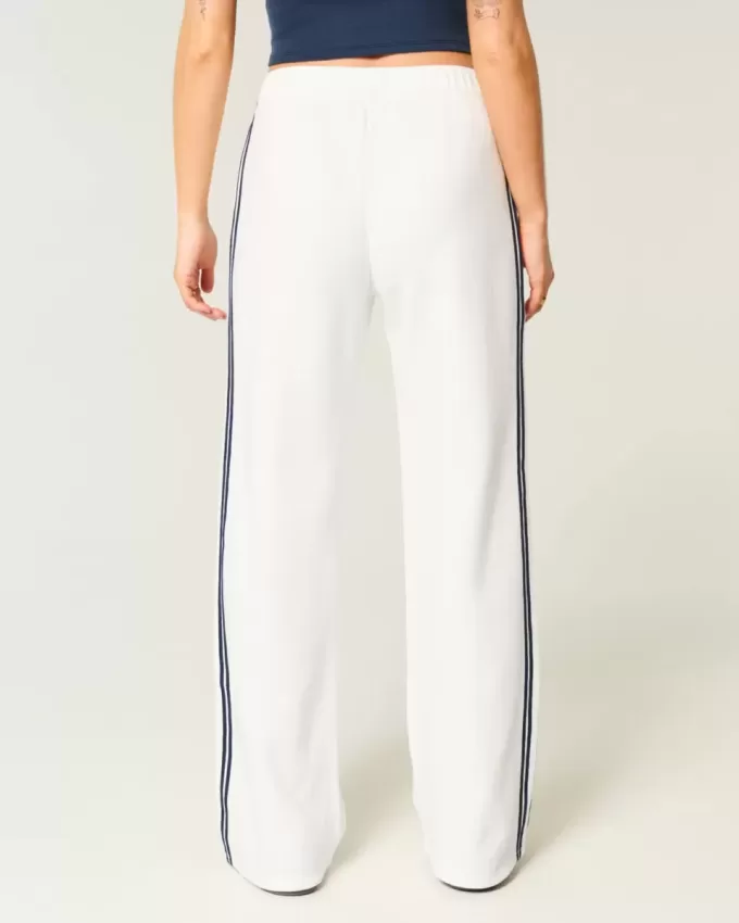 Pantaloni de sport cu picioare largi în dungi Pantaloni de sport cu picioare largi în dungi