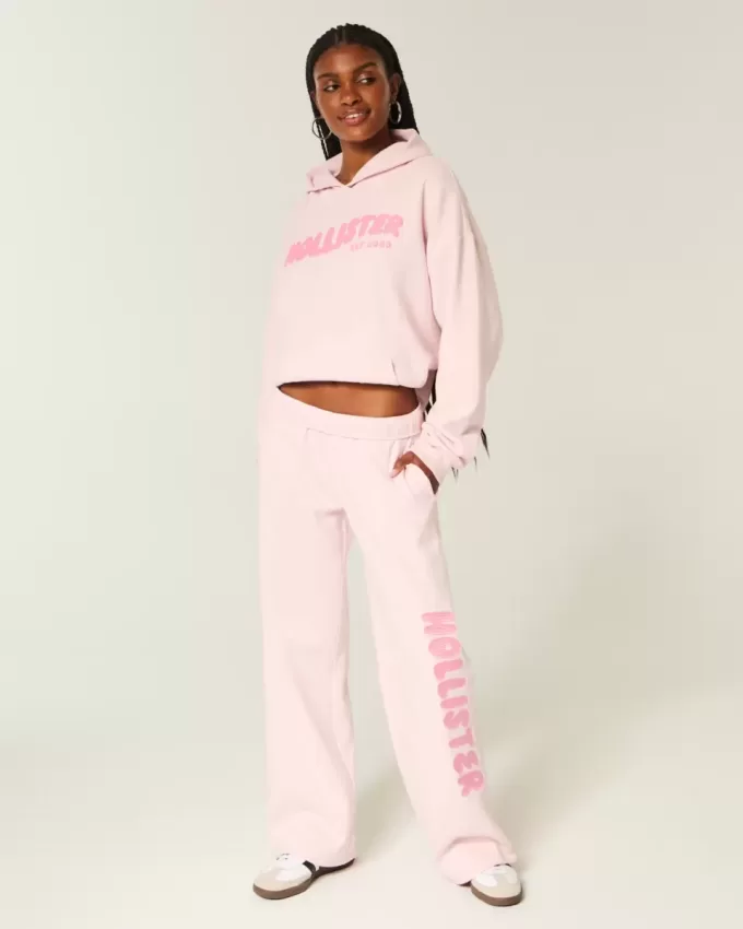Pantaloni de sport cu sigla cu picioare largi Pantaloni de sport cu sigla cu picioare largi